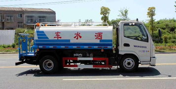 東風全系列灑水車，廠家直銷免稅包上戶，價格實在供應充足