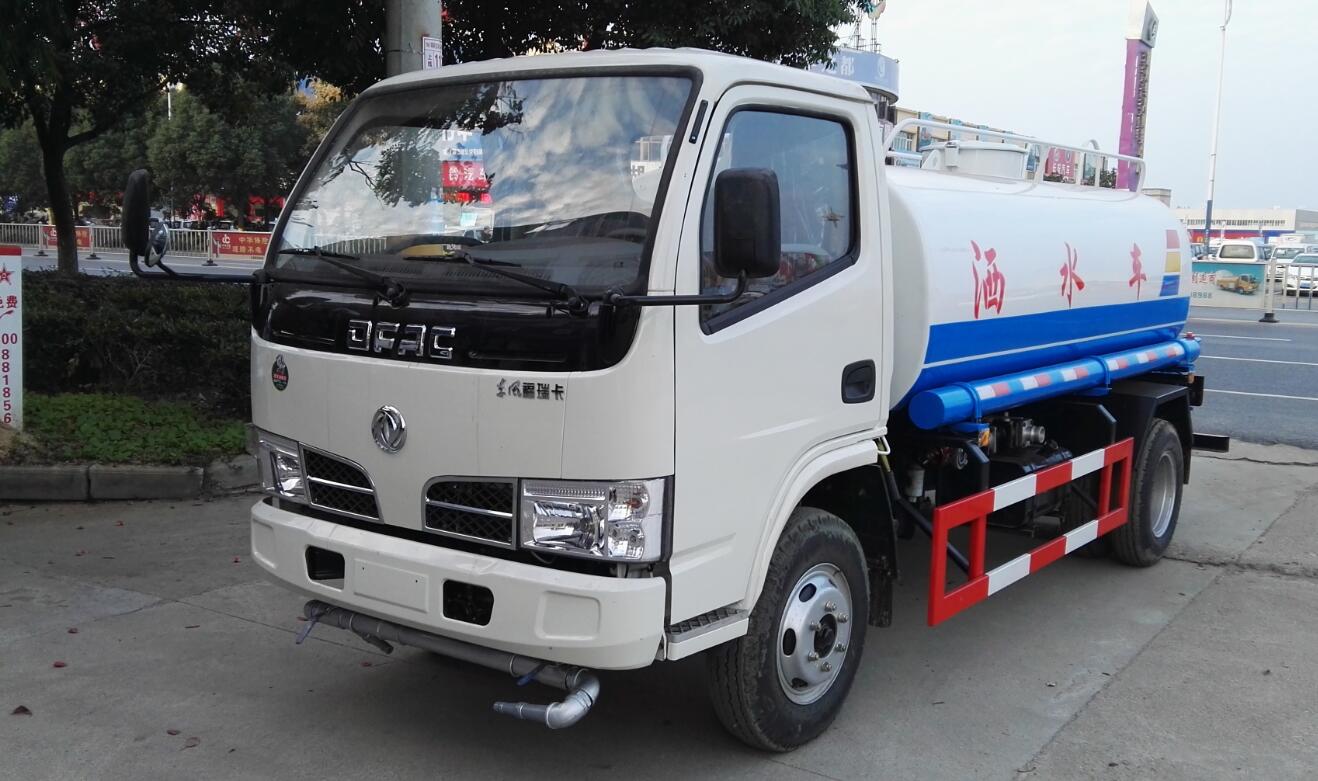 8方灑水車品牌大盤點 如何選對清潔好幫手？
